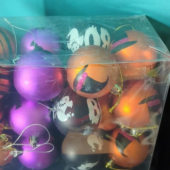 Halloween Tree Balls. New in Box. 36 count. Decore, Decorations - Picture 5 of 6